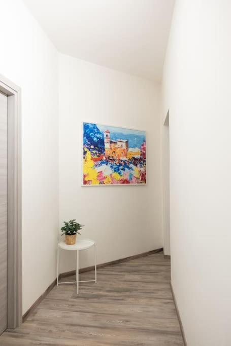 Private Room: The Port Apartment Scirocco Livorno Exterior foto